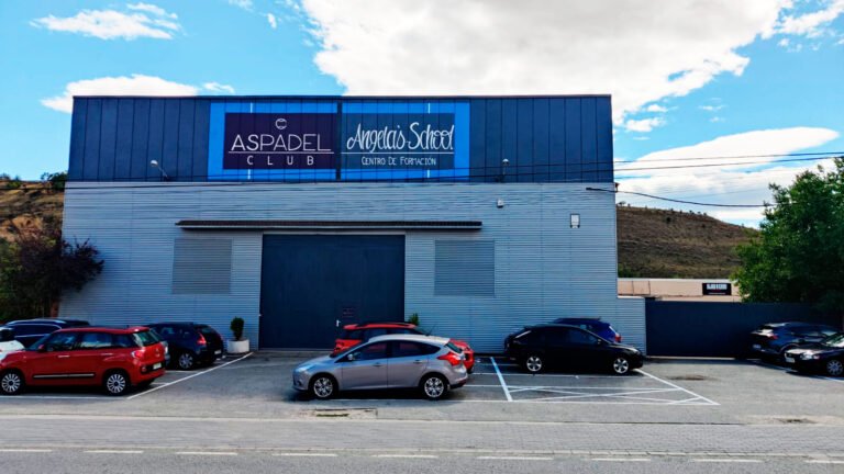 AS Pádel Club Segovia, pistas de pádel indoor en Segovia